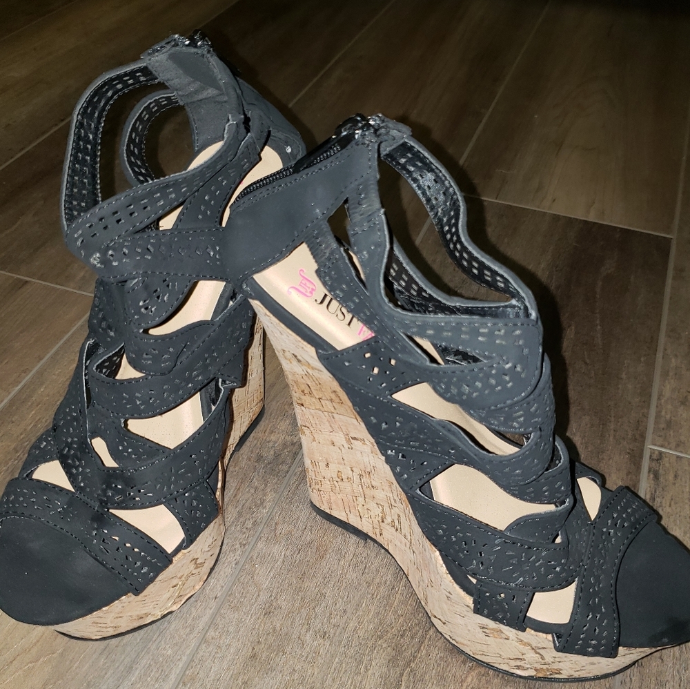 EUC Just Fab Heels